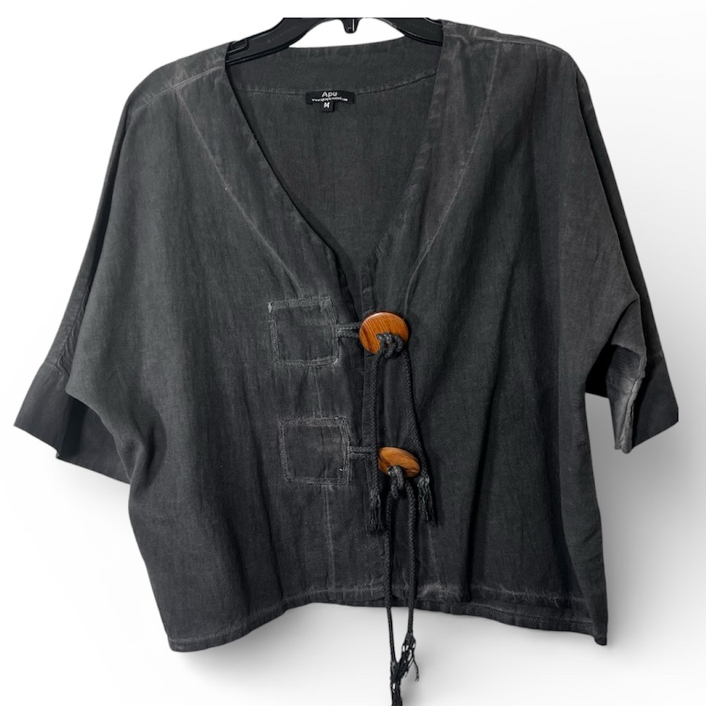 NWOT APUWomen's Charcoal Blouse with Wooden Accent Buttons with Rope Ties Medium - Picture 13 of 13